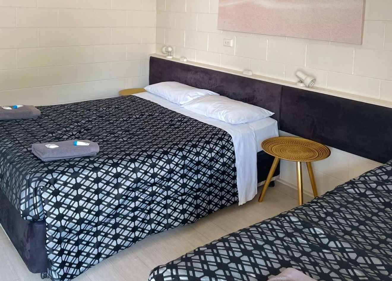 Tropical City Motor Inn Ayr Zewnętrze zdjęcie
