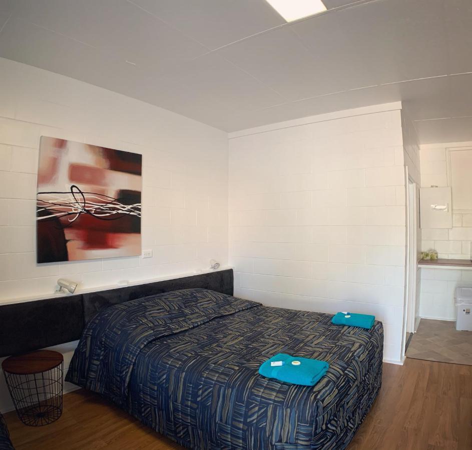 Tropical City Motor Inn Ayr Zewnętrze zdjęcie