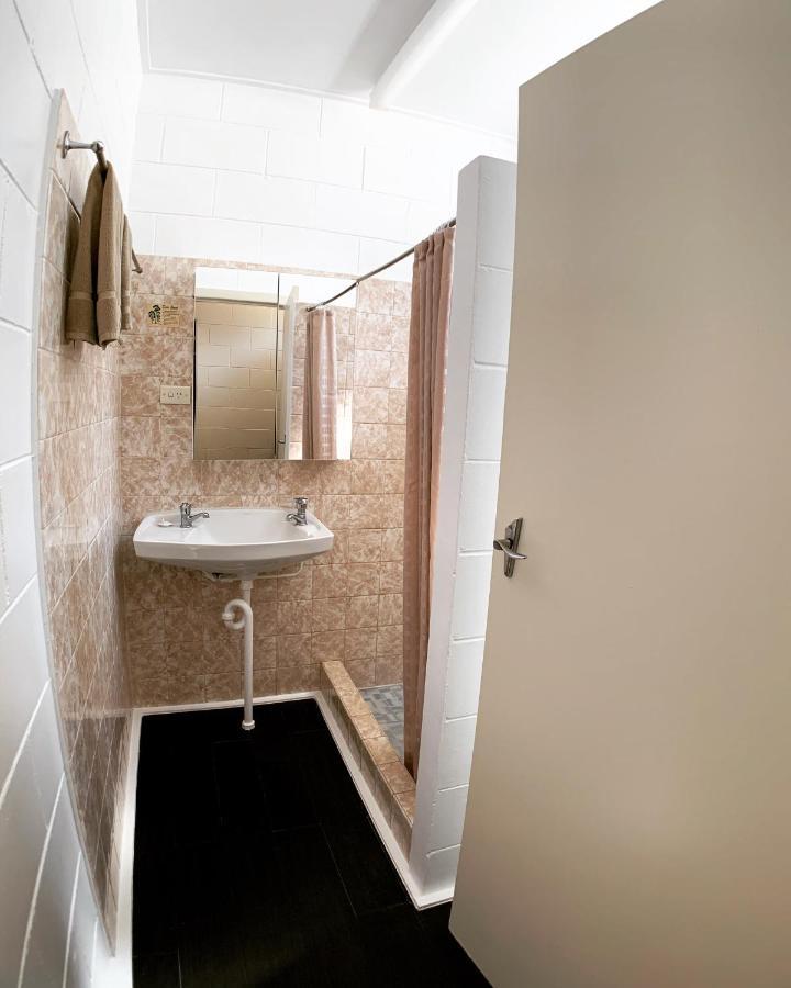 Tropical City Motor Inn Ayr Zewnętrze zdjęcie